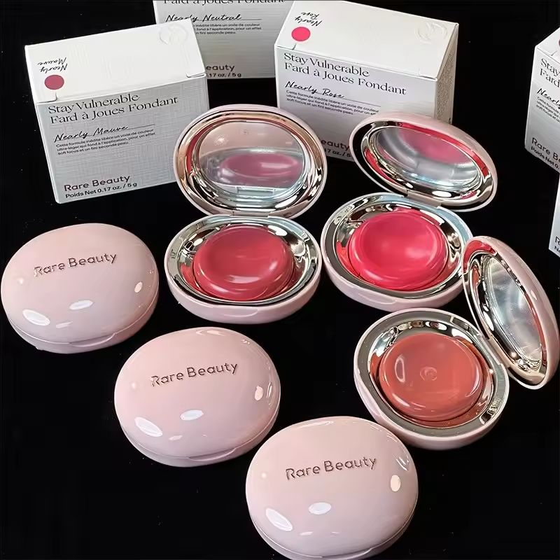 Горячая новинка: Румяна-крем R – обзор и цена Rare Beauty Makeup Kit