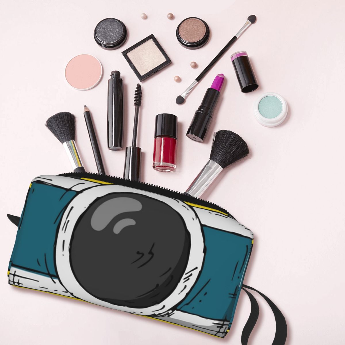 Ретро-классическая сине-зелена – обзор и цена Beauty Makeup Camera