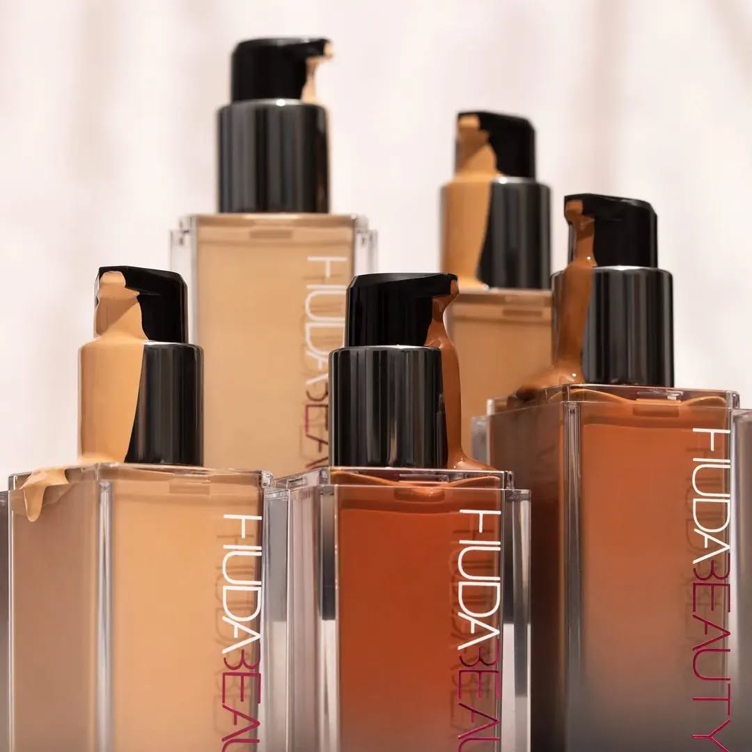 Основание 3-5мл для ácido hial – обзор и цена Huda Beauty Makeup Mini Kit